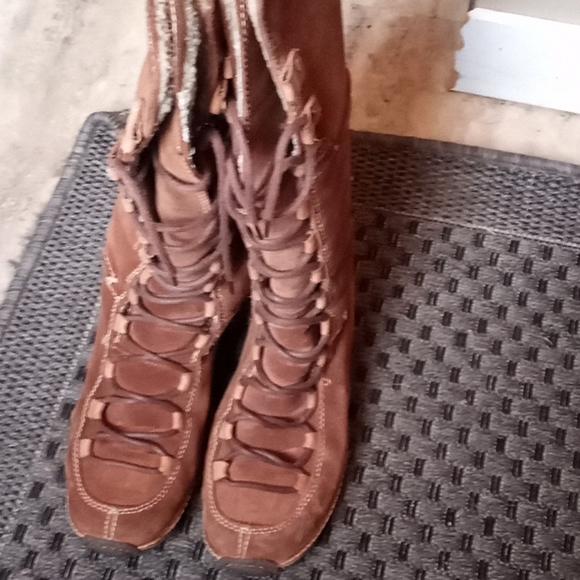 Timberland leather boots 6M - Picture 2 of 7